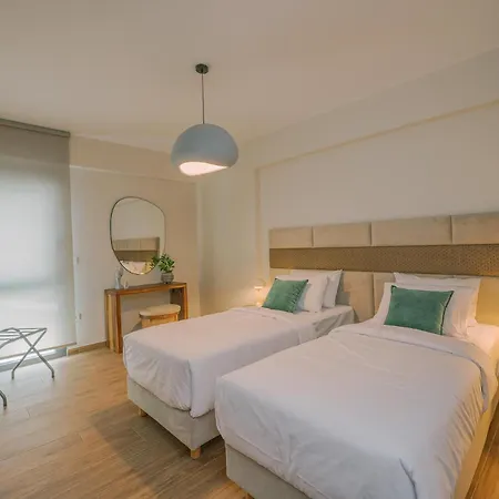 Hama Luxury Seaside Apartments Corinth Exterior photo